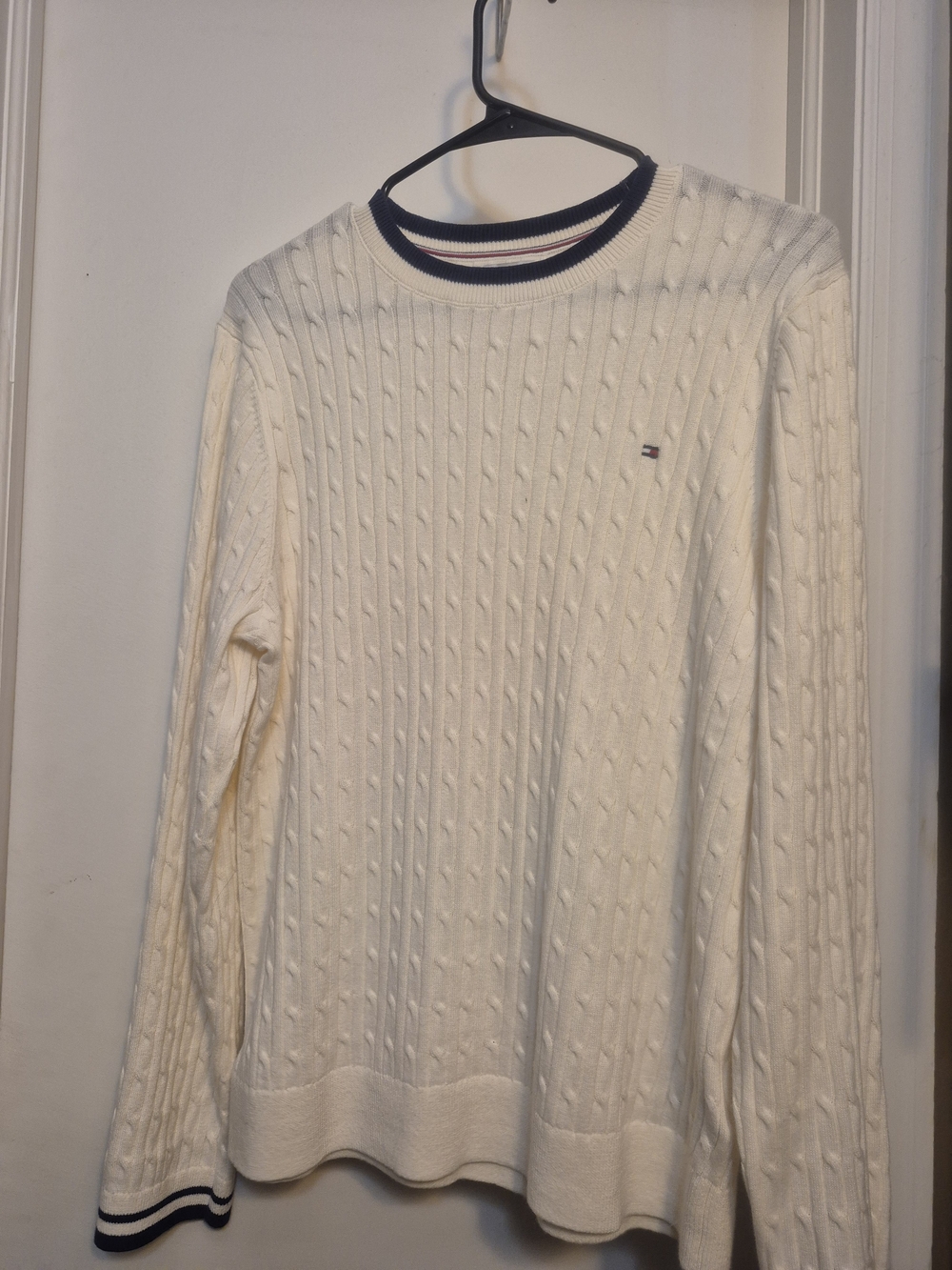 Tommy Hilfiger Womens Cream Cable-Knit Crewneck Sweater